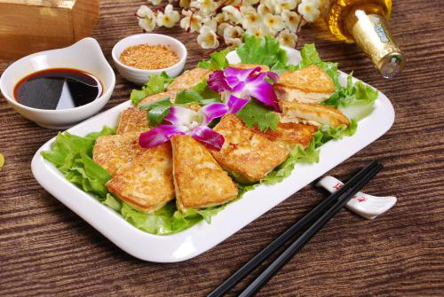 炒豆腐不粘锅的方式诀窍