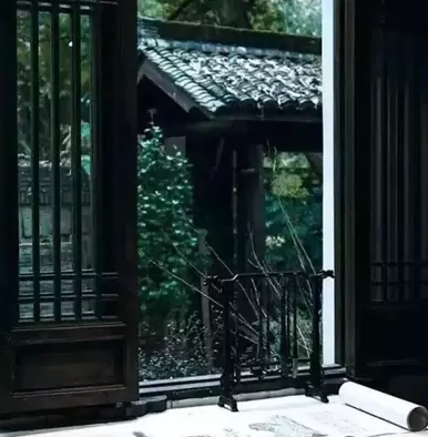 八面小巧最后原意是描述甚么