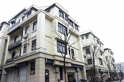 益乐新村（益乐新村“变脸”）