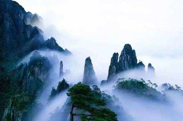 描述庐山的诗句（陶渊明都写了庐山诗）