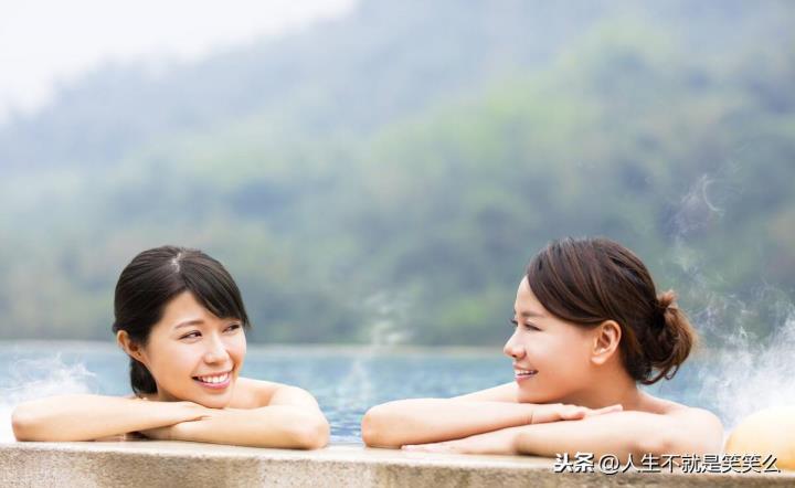 温泉能够泡多久(女人泡温泉的3大益处)
