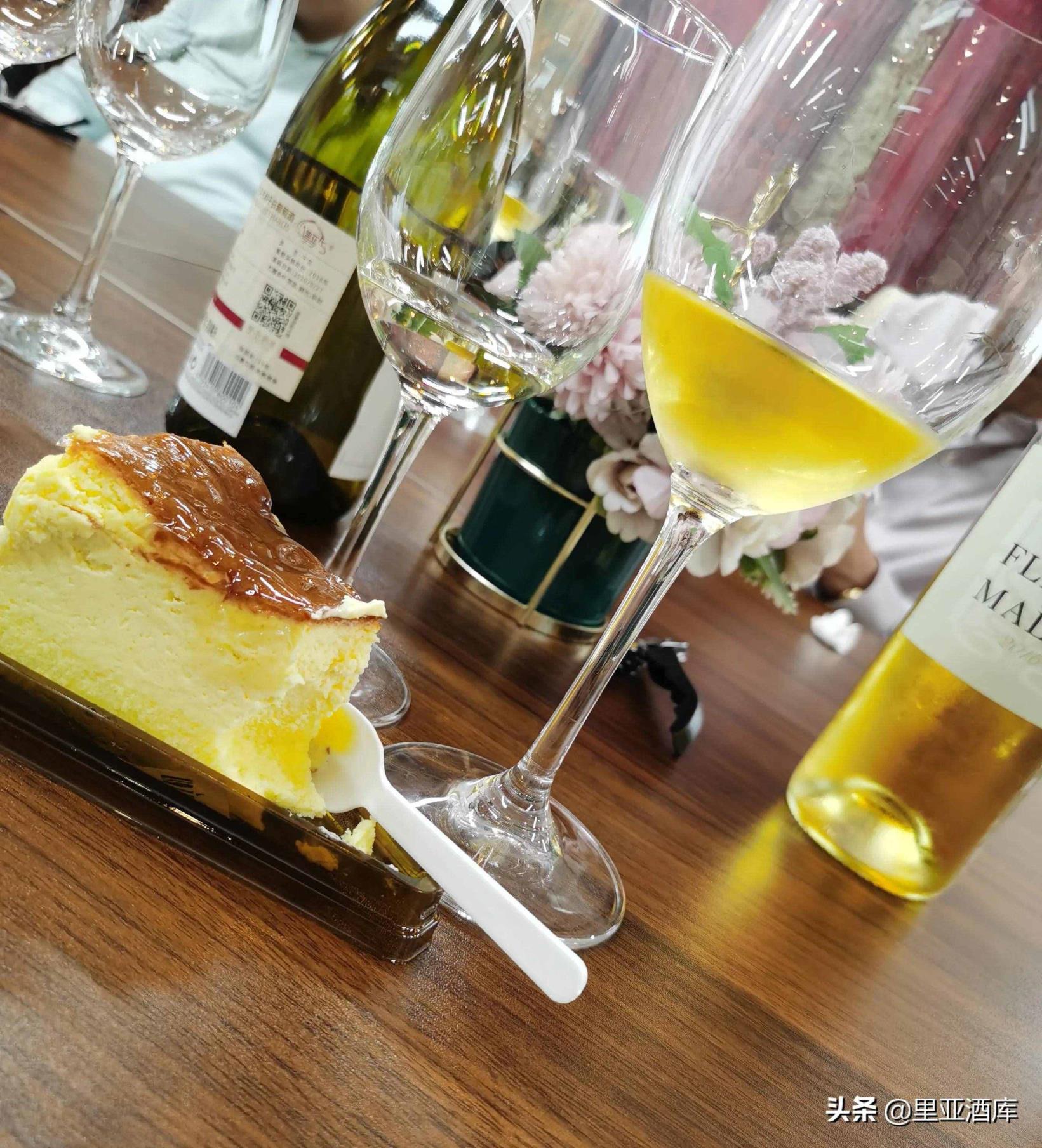 红酒若何开（若何利用红酒开瓶器）