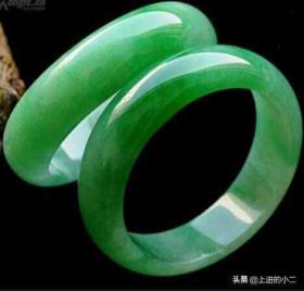 若何区分玉的黑白（若何区分玉镯的虚实）