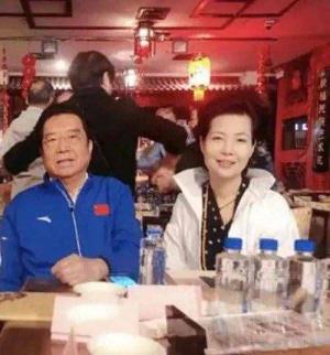李双江 前妻（李双江有几个老婆）