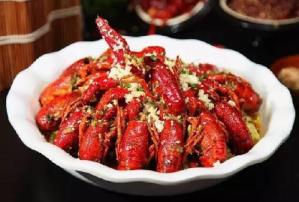 小龙虾要带汤一路冷冻吗2
