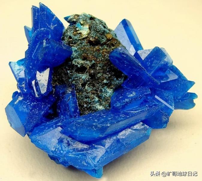矿石那里有(铜矿是如何熟悉)