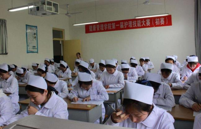 热点专业及失业远景女生