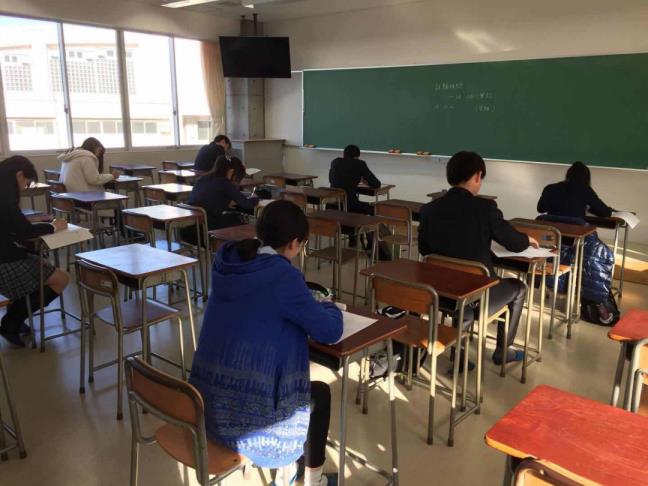 考公事员没考上能重考吗