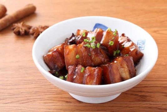 如何简略做好吃的红烧肉