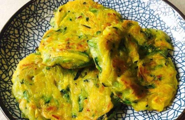 玉米酸菜饼怎样做