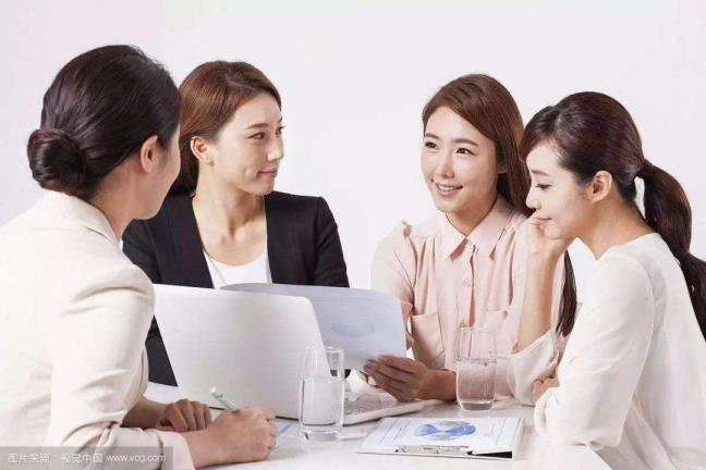 褒扬员工任务主动的话