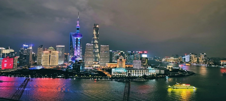 上海世博源阳光谷流光夜景到底几点开灯？这份时间表请收好🌃