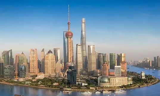 上海世博源阳光谷流光夜景到底几点开灯？这份时间表请收好🌃