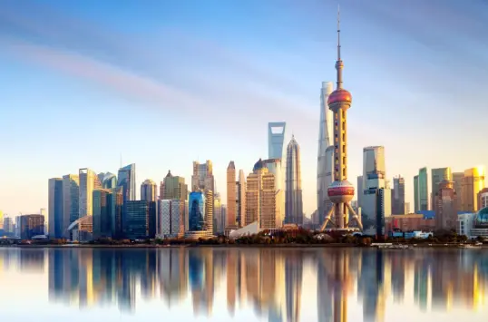 上海世博源阳光谷流光夜景到底几点开灯？这份时间表请收好🌃