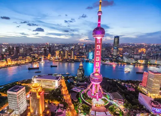 上海世博源阳光谷流光夜景到底几点开灯？这份时间表请收好🌃