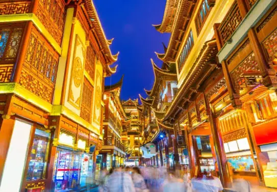 上海世博源阳光谷流光夜景到底几点开灯？这份时间表请收好🌃